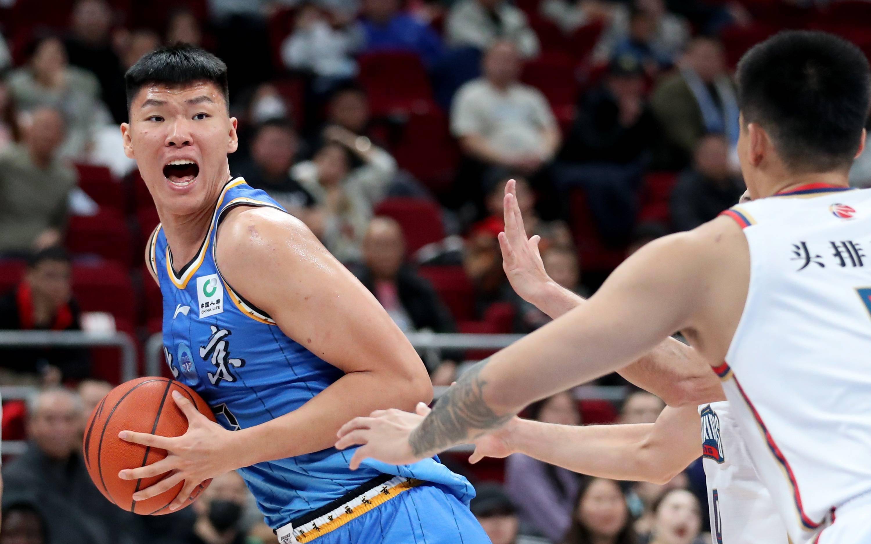 门兴格拉德巴赫训练开放日，赛前止住颓势引欢呼，CBA常规赛在即，赛程密集仍需轮换 -九游官方入口