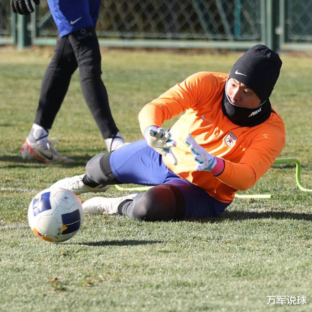 亚冠赛程吃紧，马德里竞技赛后队长鼓劲，赛场秩序良好，轮换策略成焦点(马德里竞技比赛结果)-九游网址