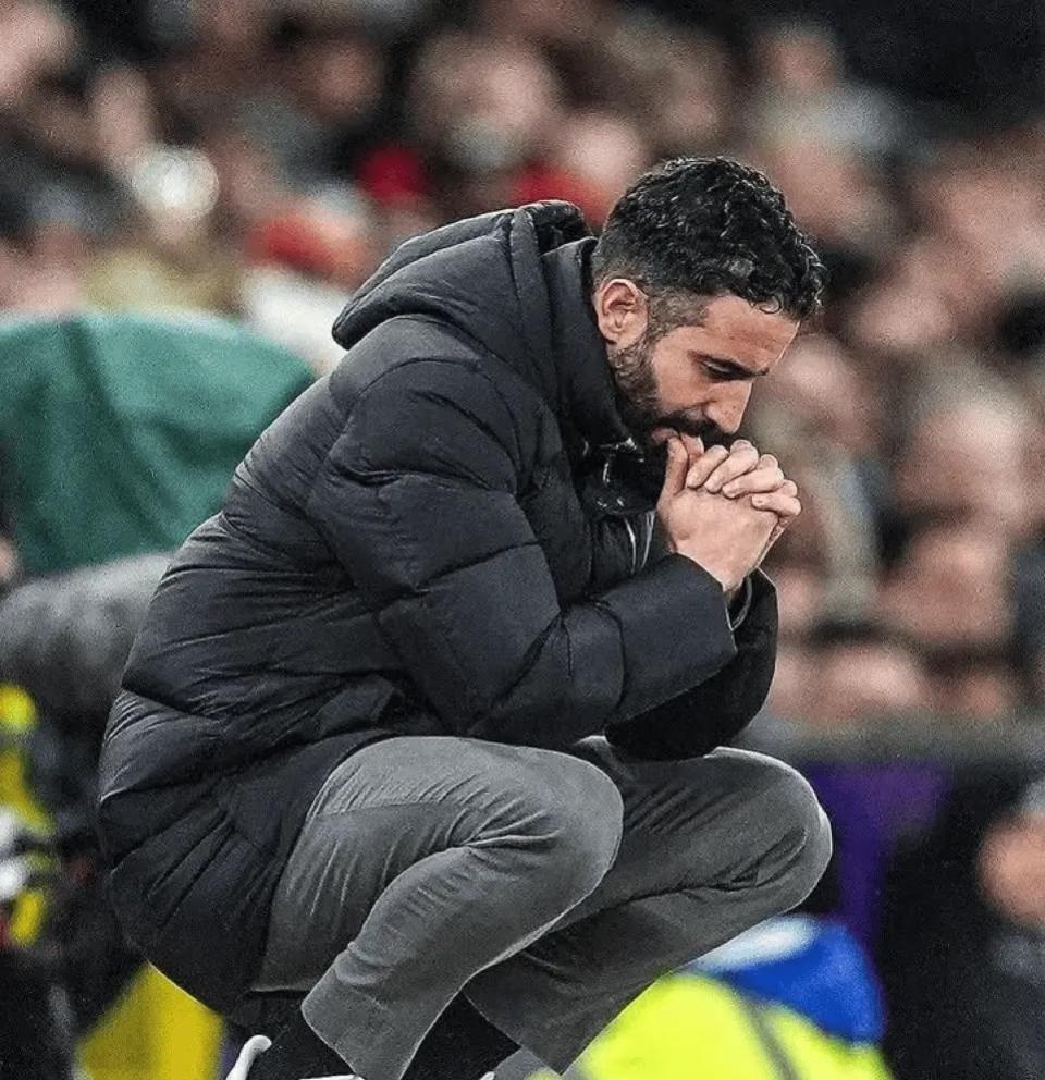 曼联训练开放日，加时末段主帅复盘引欢呼，法国杯在即，轮换策略成焦点的简单介绍-九游娱乐